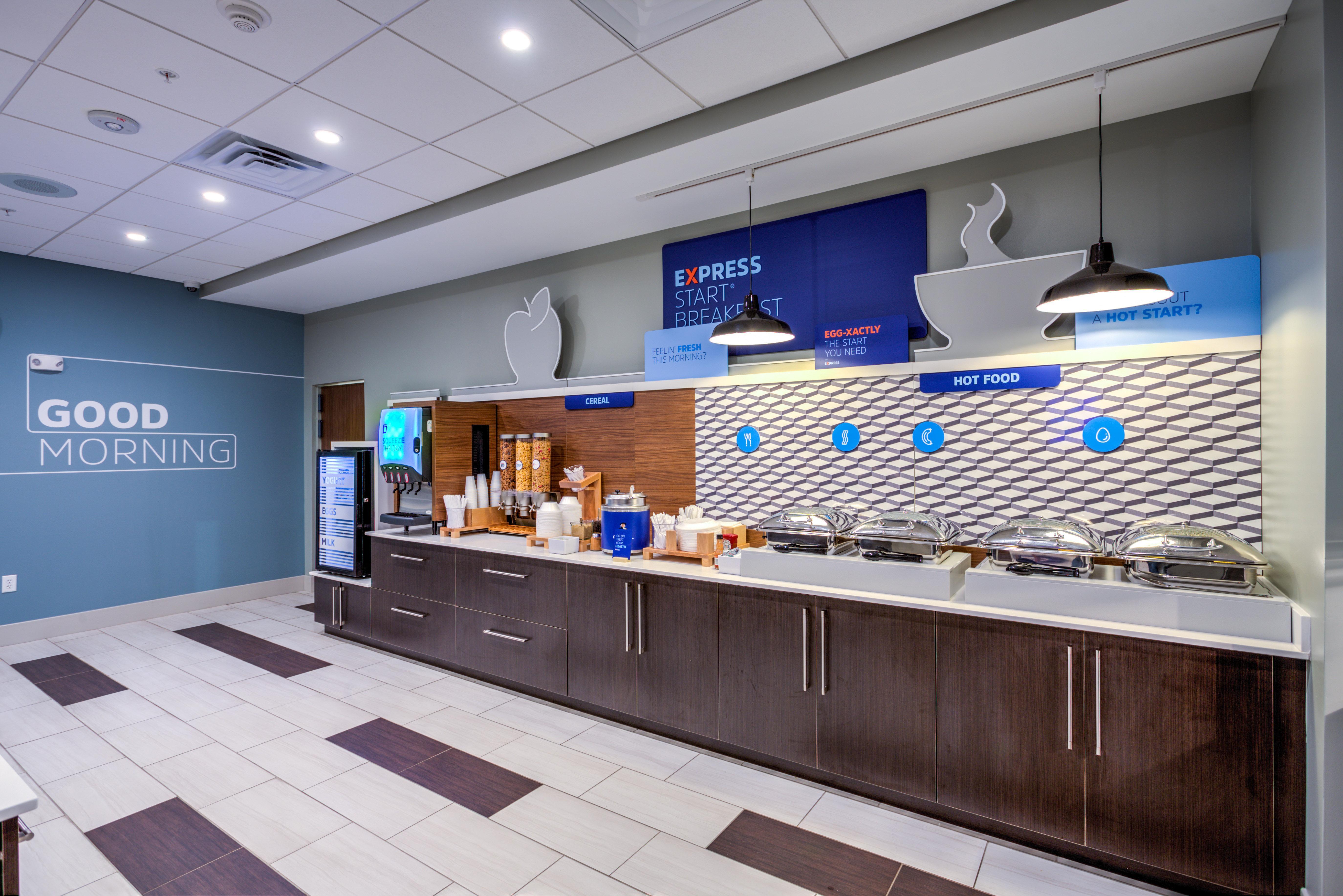 Holiday Inn Express & Suites Reedsville - State Coll Area, An Ihg Hotel Exteriör bild